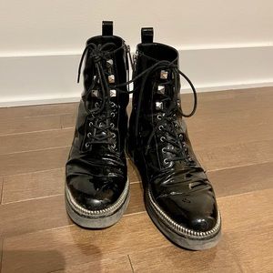 MICHAEL MICHAEL KORS
HASKELL BOOTIE Women